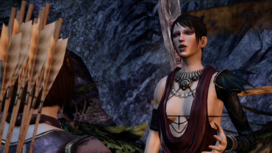 Dragon Age Origins -- First Night at Camp -- Gift Giving and Morrigan 