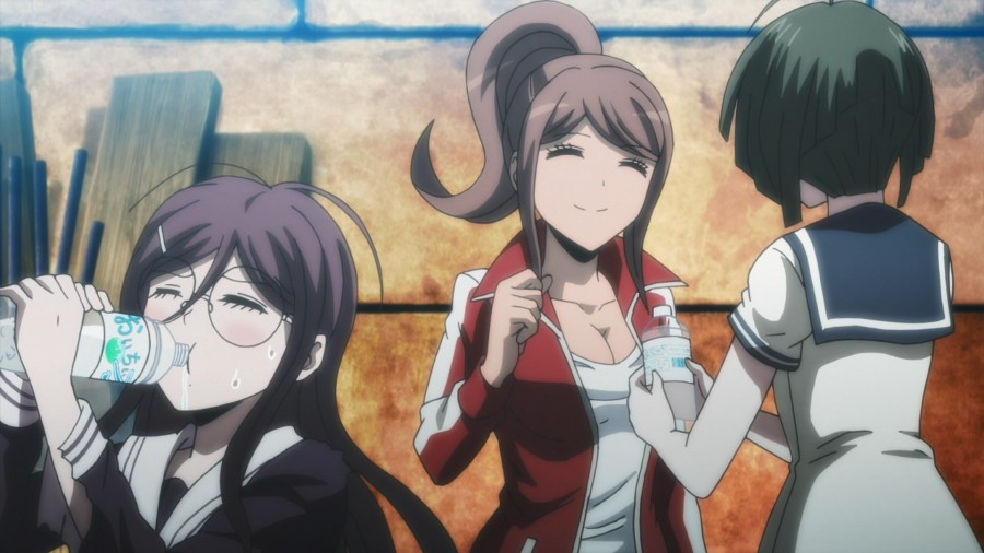 And hey, Komaru and Toko are here too! 